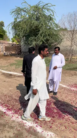 #masallah🧿 #samarabbas #creatorsearchinsights #fipシviral❤video❤tiktokforyourpage #repostvideo❤ @✨ اپنا ربوہ✨ @fivestarmotors1 @5starmotors1 @🤍زین عباس سپرا 🥀 @DANi JEE ❤️ 