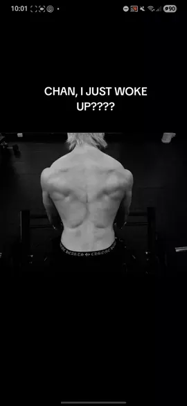 Chan on bubble today, working out after the concert, ahhh. He said to put any sound on top of the video🤭 #bangchan #jypbubblestraykids #straykids #bubble 