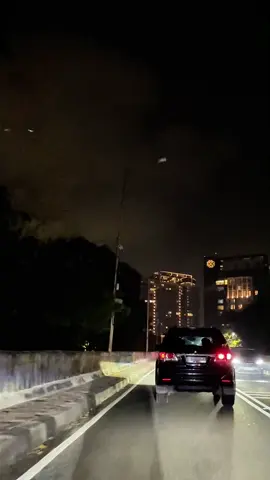 Videonya boleh di ambil buat bahan konten, edit dan ubah sesuka kalian sendiri ya  Vibes Jakarta  #views #for #foryouu #foryoupage❤️❤️ 