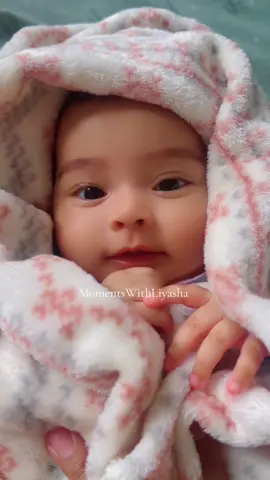 මා ගාව සසරේම ලඟ ඉන්න ඕනා..හදේ බැඳිලා..🤍 #liyashaabhimani #newborn #srilanka #babygirl #cutebaby 