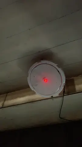 đèn ốp trần tpsolar xài năng lượng mặt trời 600w