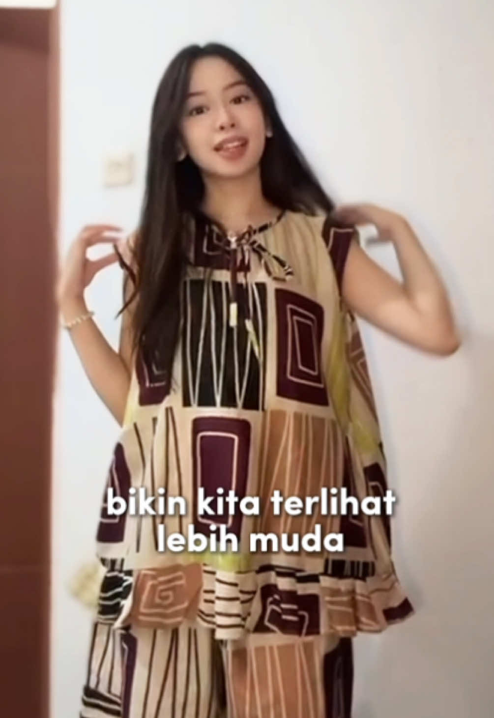 setelan yang bikin gemes tampil awet muda 💕 #setelanwanita #setwanita #setelanmurah #setelankekinian #setelanyukensi 