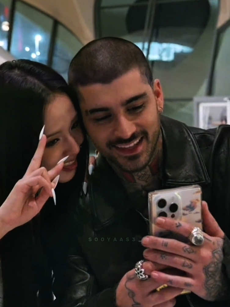 Akhirnyaa Jisoo sama Zayn pelukann omggg 😭😭 mana cutee bgt hehh, interaksi nya dikit amatt 😭🫵🏻 #jisoo #zaynmalik #jichu #kimjisoo #jisooxzayn #fst♡ 