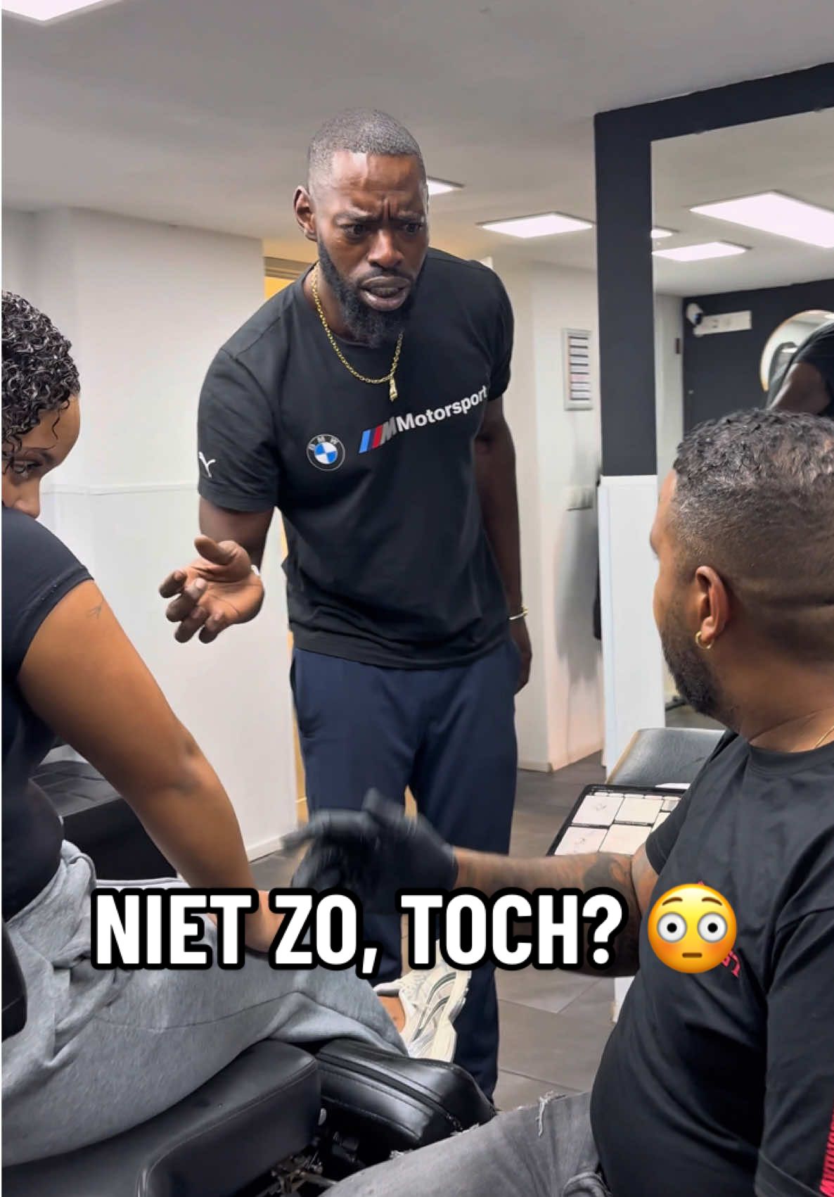 Sannggg, deze man is niet goed he..😳😳😂  ✦ 📍 Van Meekerenstraat 162, Rotterdam ✦ #empireink #rotterdam #tattoo #sketch #fyp   ✦ ft. @De Butler Service 