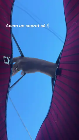 Premade-urile narrow de pe www.azorelashes.ro oferă un aspect intens datorită geometriei evantaiului . Se lucrează ușor cu acestea și asigură rezistența îndelungată , având o bază subțire .  Profită și tu de ofertă și încearcă-le acum !  #lash #lashtraining #lashextensions #lashes #lasheducator                  