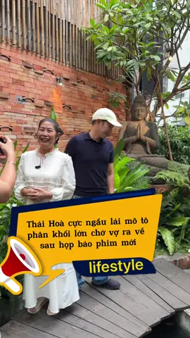 Hai vợ chồng hạnh phúc quá 😍 #thaihoa #CuocChienHaLuu #VieONOriginals #VieON #tiktokgiaitri 