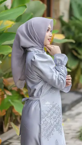 Varian warna warna Marsya Dress😍😍  Kalian tim warna apa nih coba komen‼️👇 #shaliahijab #gamisbrokat #gamiskondangan #ootdkondangan #gamispayet 