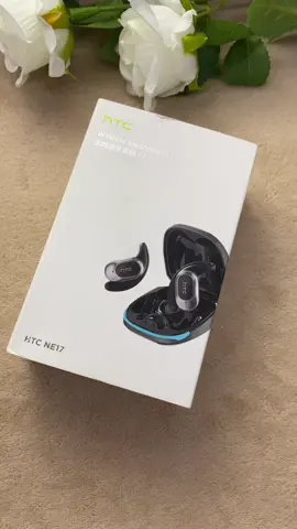 The perfect headphones for summer? Lightweight, smart and with infinite battery life E da HTC NE17s are lightweight, dock well even on the go and have a battery life that lasts for days. Perfect for gaming, sports or calls e #cuffiebluetooth #htc #unboxingvideo #TikTokShop #tiktokshopitalia   