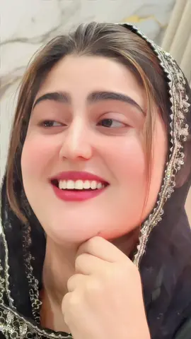 #😁😁😁 #uzmaswati_pashtosingar #official_acoount🔥✌🏻 @Queen👸of💯My_heart🫀🫰🏻 
