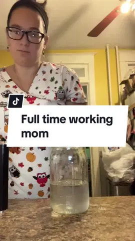 Ugh Monday… #fulltimeworkingmom #workingmomlife #momof4kids #sick 