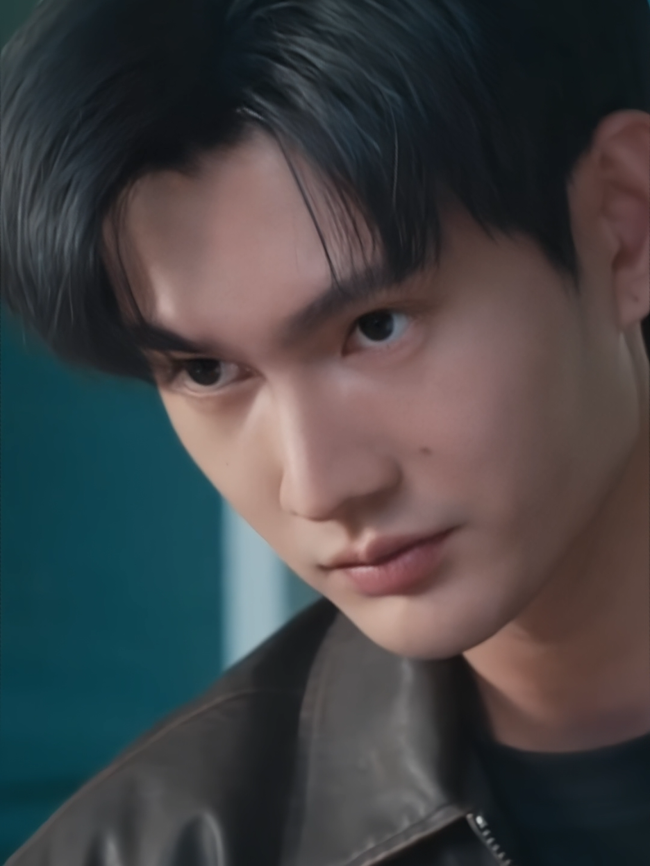 kok bisa sihh ada orang yang ganteng dan cantik di waktu bersamaan😭 sumpah ni orang cakep bangett🫶🏻#pavelphoom #fyp #goddessblessyoufromdeath #poohpavel #thaiactor 