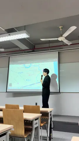 ရုပ်ချောလို့သာ အတန်းချိန်မှန်အောင်တက်နေတာ တစ်ရက်တစ်ရက်ဘာတွေမေးမှန်းကိုမသိဘူး 🥹  @닝닝  #fyp 