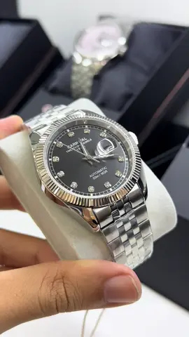 Ghé tới Carnival.watch để mang em nó về nha mg 🤩🤩