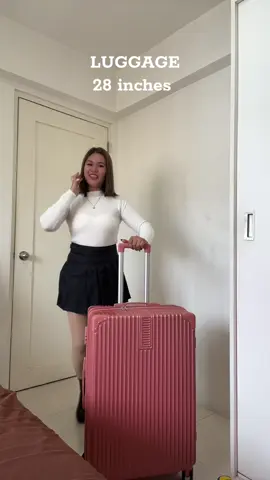 28 inch na yan super ganda sa personal #luggage 