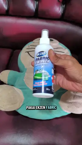 Ekzen Fabric Cleaner Spray 200ml Pembersih Sofa Kasur Spring Bed Karpet