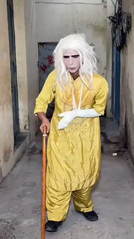 Ladki ka Chakkar hai 😎😎😋#trending #viraltiktok #viralvideo #viralcomedy #fouryoupage @J M 🥀 @Noor Din @J M 🥀 