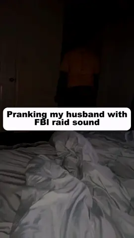 When the FBI sound hits and everyone panics 💀🔊#FBIPrank#FunnyPrank#SoundPrank#FBIOpenUp#PrankTok