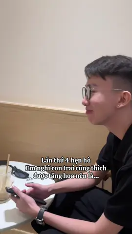 Anh cũng thích hoa mà đúng hong😗 #nguyenngocgiavy #xuhuong #fybシ #henho #date 