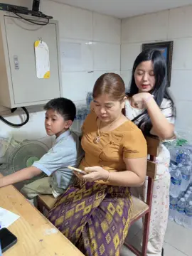 အမေကိုအမြဲစ 😘🩷😝👌❤️#fyppppppppppppppppppppppp #လက်ဖက်ရည်ဆိုင်လောကသားများအတွက် #foryoupage #foryou #views 