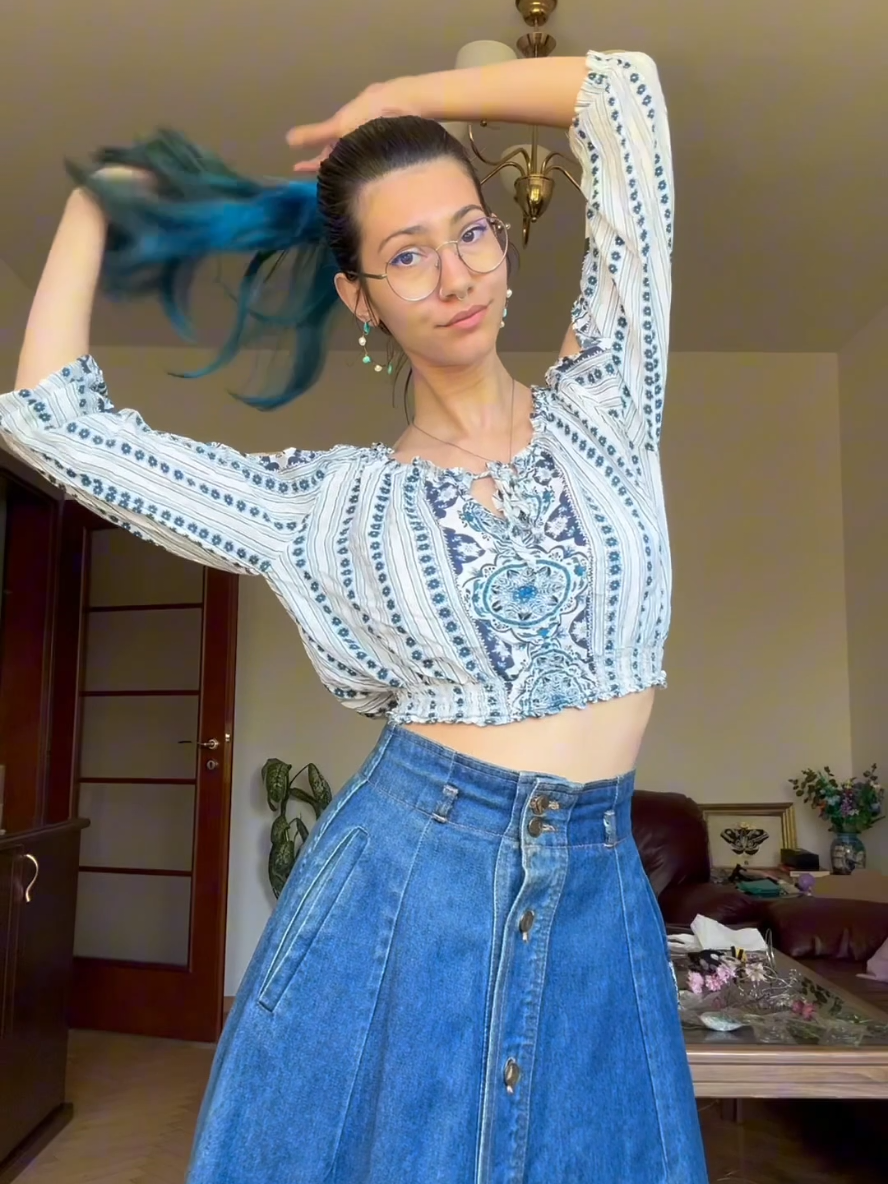 Обичам тази пола! ✨️🦋  #деним #пола #дънки #аутфит #дрехи 