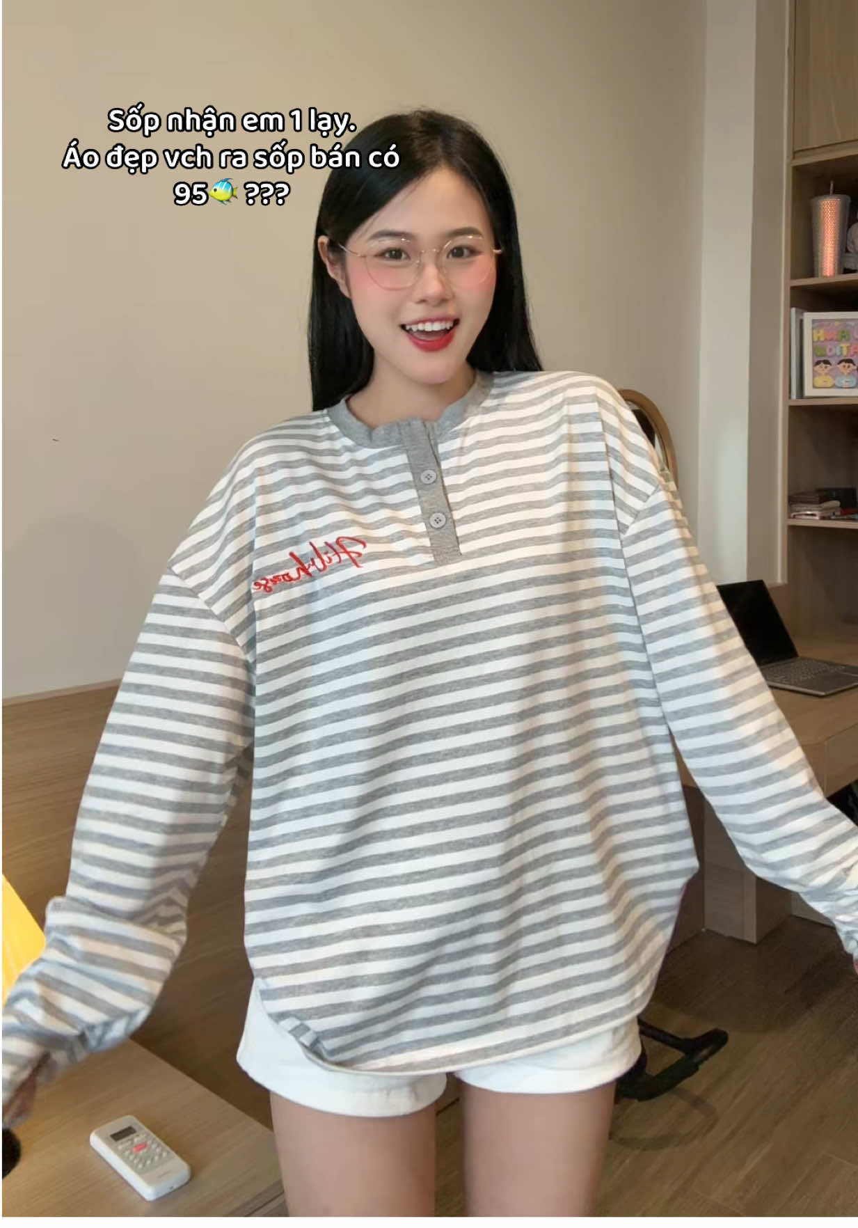Ê áo xinh điênggg lun á #aothundaitay #lanbebe 