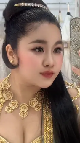 #YINLET #ယဉ်လက် 👰🏻‍♀️ As #Bride to be .. #သတို့သမီးလောင်းလေး အဖြစ်.. 