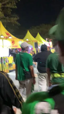 bal'an t*ek😌 #persebayaselamanya #4u #fyp #lewatberanda #surabaya 