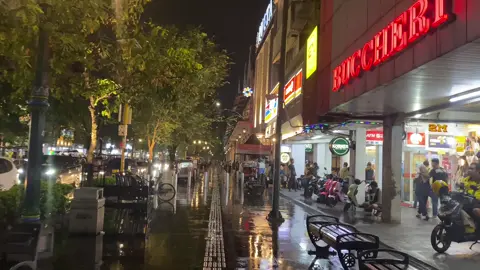 kasih putih+malioboro+hujan. #jogja #kasihputih #foryou #gamon 