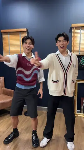 หาแผ่นเสียงไม่เจอ ใครก็ได้ช่วยด้ววยย เพลงอะไรรร!!! @ikkyueiei @สมร้ากกกกกกกกกก  #สมรัก #อิคคิว #สมรักอิคคิว #แคลเซียม 