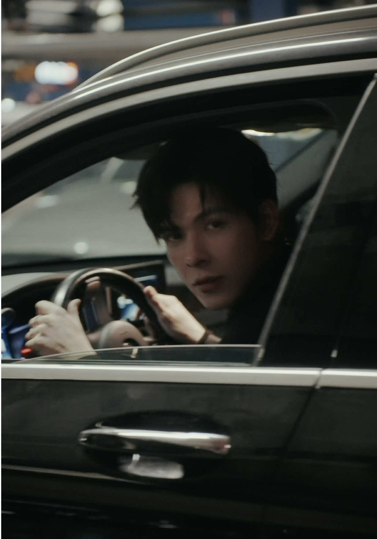 ai hôm qua lỡ hẹn với anh thì tối nay anh tới tận nhà ... #denisdang #giongangkhoangtroixanh #tiktokaward2025 