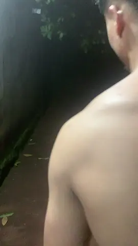 Làm nóng cơ thể xíu#gym #calisthenics 