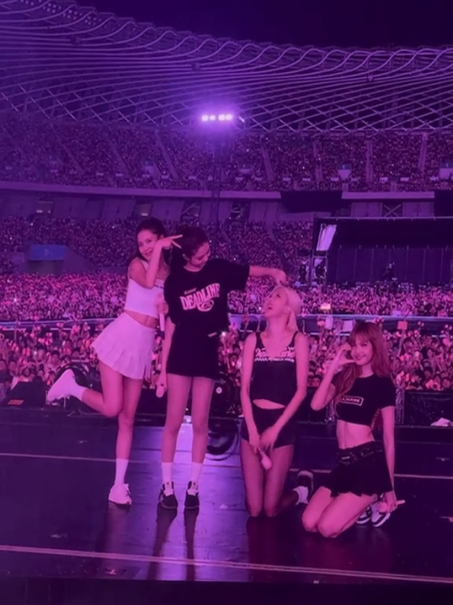 blackpink blackpink blackpink 🫶 #rosé #jennie #jisoo #blackpink #deadlineinkaohsiungday2 