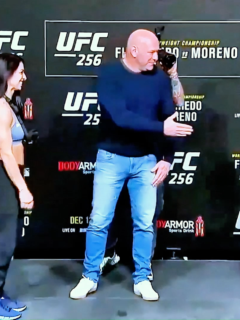 Mackenzie Dern vs Virna Jandiroba #Mackenzie #Dern #Virna #Jandiroba #UFC #mma #fighter