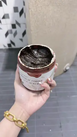 สครับมะขามกาแฟเนื้อมูสเข้มข้น