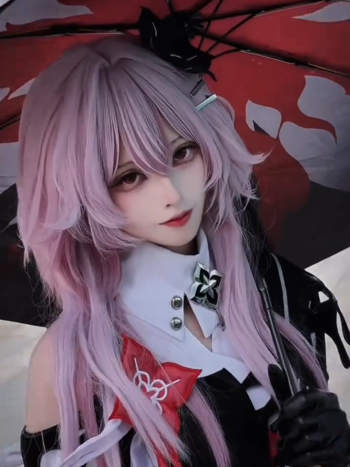 “Is everyone really stronger… after turning to the dark side?” . . . Character: Evernight Series / Game: Honkai: Star Rail Cosplayer: 水水水 Tags: #Evernight #HonkaiStarRail #Cosplay #HonkaiStarRailCosplay #水水水 