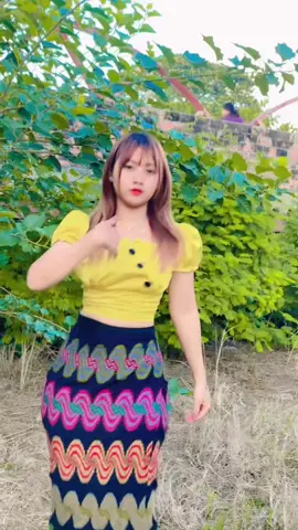 #ဒီချိန်တင်ရင်viwerမတတ်မှန်းသိတယ်🙂 