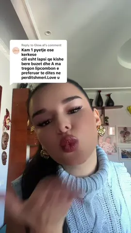 Replying to @Glow.al  te dy lipgloss i kam marr te @iunn_cosmeticshopp #lipcombo #dior #rhode 