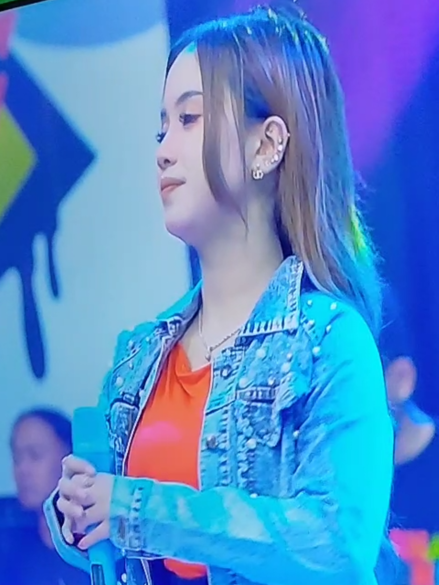 Surat Undangan - Ajeng Febria ft OM Nirwana Comeback - Warna Warni Musik #ajengfebria #suratundangan #omnirwana #warnawarnimusik 🎵@nirwana.comeback 🎧