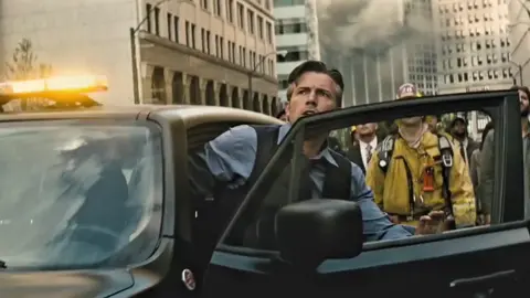 done le versi ben affleck @__mijamm__  #batman #dc #brucewayne #dcedit #benaffleck 