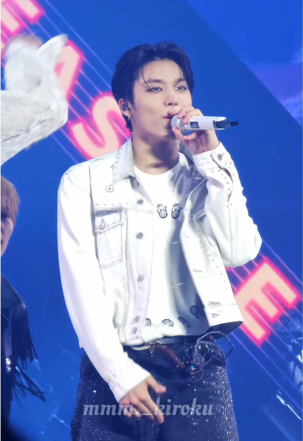 251012 트레저 PARADISE🌴 Jeongwoo focus @ TREASURE TOUR PULSE ON IN SEOUL #트레저 #TREASURE #박정우 #PARKJEONGWOO #パクジョンウ@yg_treasure_official 