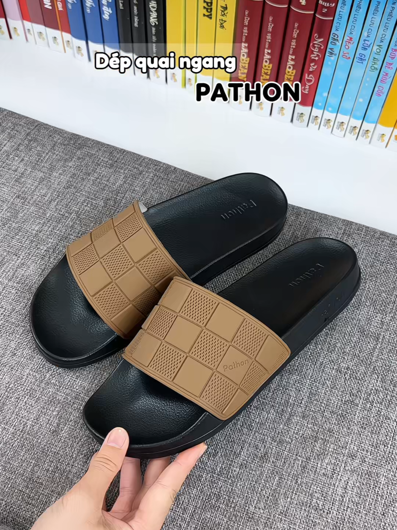 Dép quai ngang kẻ ô vuông đi êm, thoải mái, mọi người mang hàng ngày hay đi chơi đều hợp nha 🥰🥰 #review #pathon #depquaingang #dep #depnamnu 