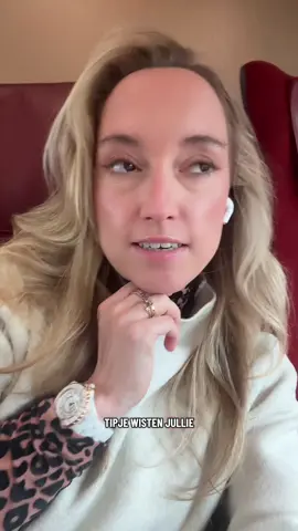 Één euro ster haha💶🚂🌟 #parijs #trein #eurostar #eersteklas #geluk 