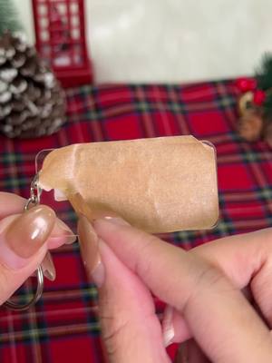 The Perfect Personalized Gifts to Make Their Christmas Extra Special!<3