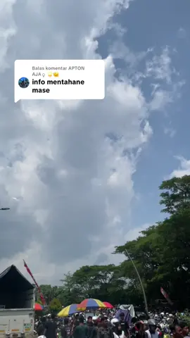 Membalas @APTON AJA♀️🌟🫠 #masukberandamuu #fyp #cbarmyjember #jember24jam #tandahadir✅ 