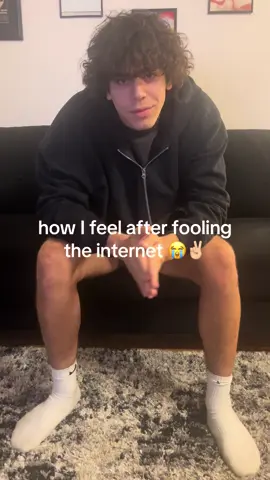 WE… yes WE fooled the internet completely 🫩💯 #meme #hestonjames #fooledtheinternet 
