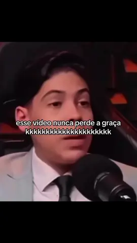 KKKKKKKKKKKKKKKKKK eu o diabo #mirin #tiktok #meme #🤣 #fyb 