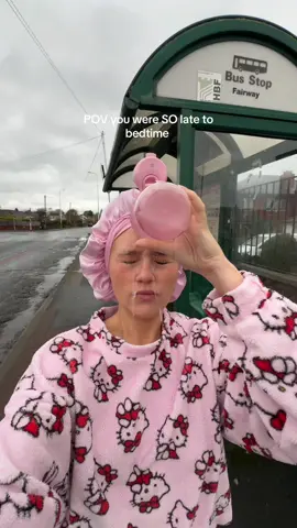 CAN’T go in the house with makeup on! #skincareonthego #onthego #crazyskincare 