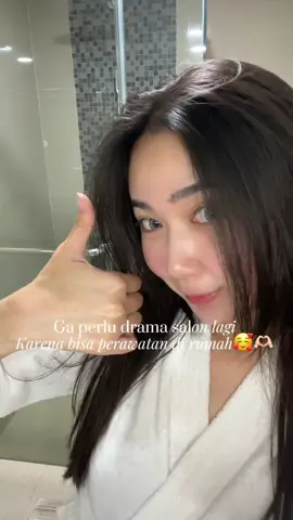 Ini haircare jauh lebih nampol daripada brand viral yg aku beli di bangkok😭😭😭 ud combo ini aja di banding jastip mahal2, aku pake tiap minggu dan ud ga ada lagi drama salon krn treatment di rumah hasilnya lbh bagus🥹🫶🏻 #haircare #hairtreatment #hairmask #hairoil #HairCareTips 