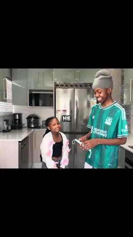 Put My you brother on a blind date #Akhanya #Peanuts #Raisins #YoungLove #Trending