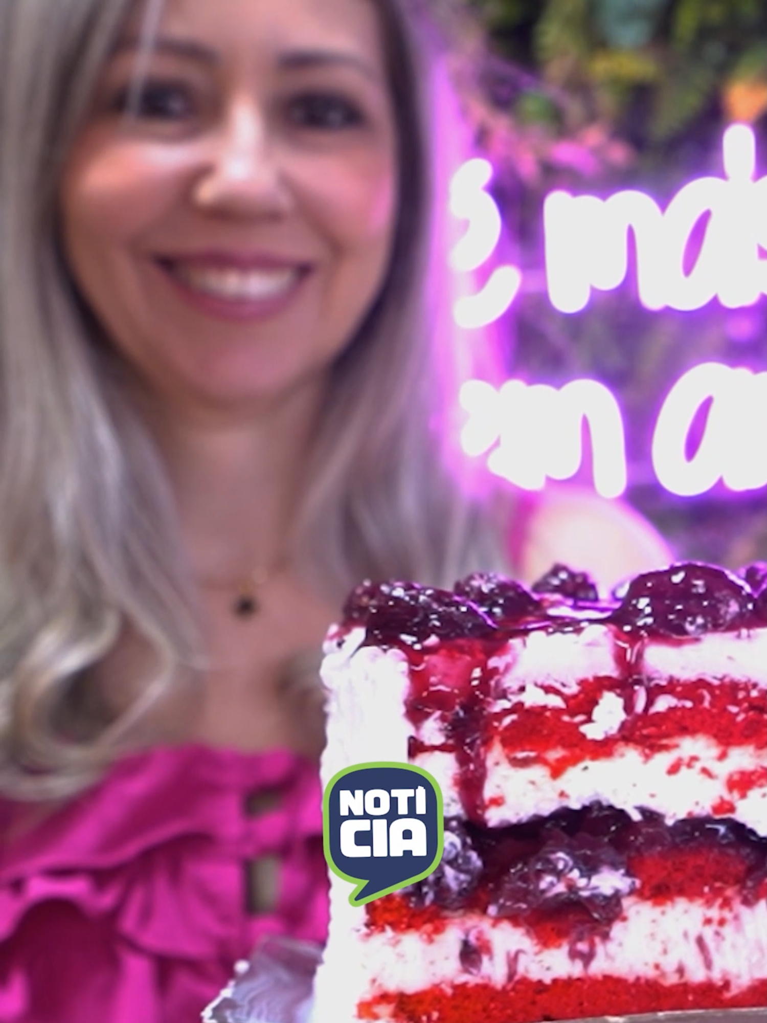 🎀 Outubro Rosa na @insta_bolosdabel 🎀 Neste sábado (18), tivemos um café especial com bolos, doces e salgados 🍰☕🥐 Um momento de carinho e atenção à saúde feminina, com orientações, troca de experiências e muita união 💬💓 💗 A Bolos da Bel é uma loja completa de doces para todas as ocasiões, com especialidade em bolos recheados e bolos caseiros 🎂🍓🍫 🛵 Loja e Delivery 📍Rua Goiânia 464, Santa Bárbara d'Oeste (SP) Ligou, virou Notícia!!! 💚💙 #GrupoNotícia #RádioNotíciaFM #NotíciaFM #TvNotícia #NDicasAmericana #Notícia #VirouNotícia #OutubroRosa #BolosDaBel #Bolos #Doces #Salgados #MorangoDoAmor